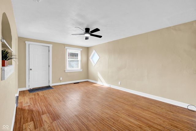 303 Hope Avenue, Columbus, IN 47201