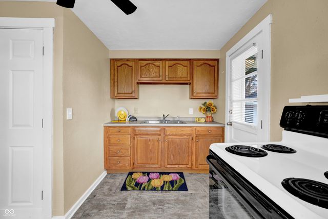 303 Hope Avenue, Columbus, IN 47201