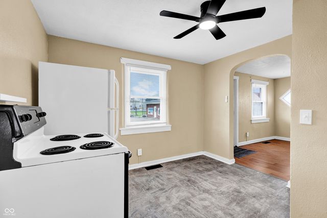 303 Hope Avenue, Columbus, IN 47201