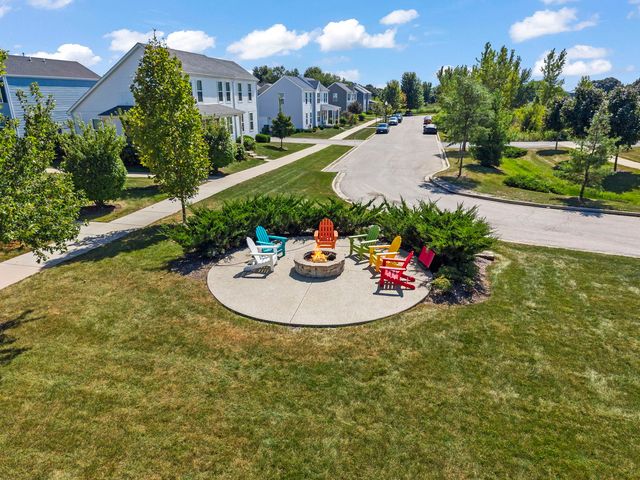 1039 Celebration Drive, Aurora, IL 60504