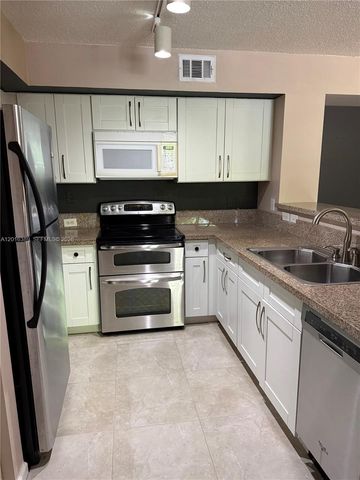 2113 Renaissance Blvd 203, Miramar, FL 33025