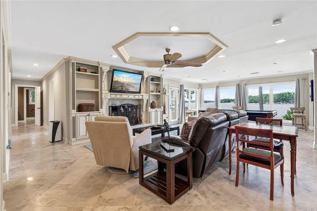 6576 Yacht Club Road, Flowery Branch, GA 30542