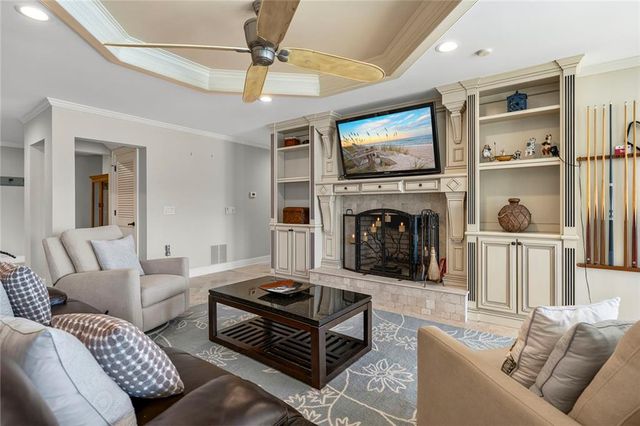 6576 Yacht Club Road, Flowery Branch, GA 30542