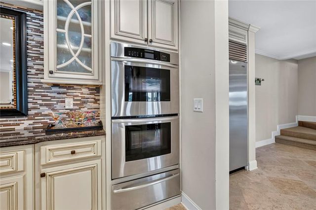6576 Yacht Club Road, Flowery Branch, GA 30542