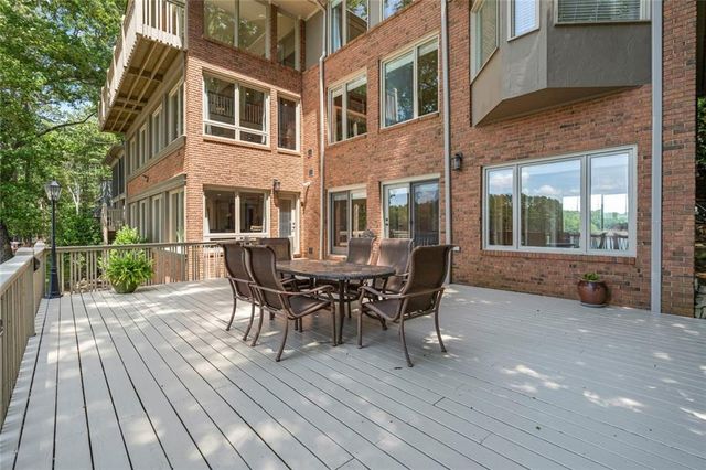6576 Yacht Club Road, Flowery Branch, GA 30542