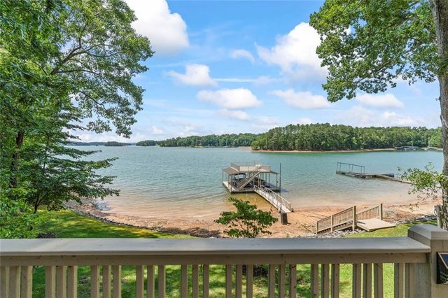 6576 Yacht Club Road, Flowery Branch, GA 30542