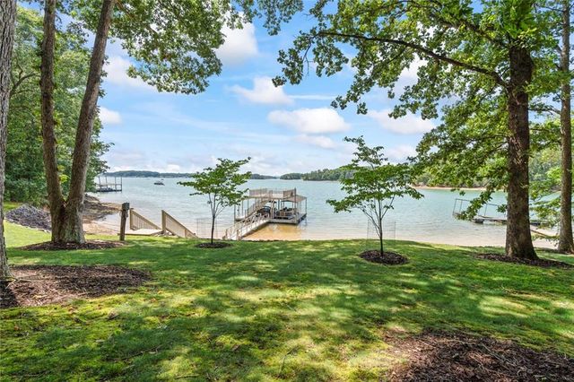 6576 Yacht Club Road, Flowery Branch, GA 30542