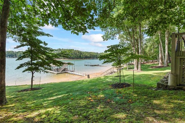 6576 Yacht Club Road, Flowery Branch, GA 30542