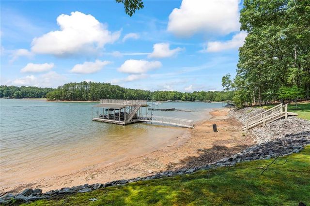 6576 Yacht Club Road, Flowery Branch, GA 30542