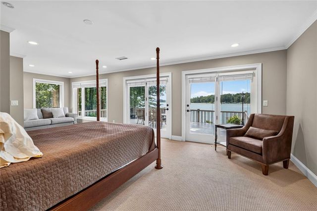 6576 Yacht Club Road, Flowery Branch, GA 30542