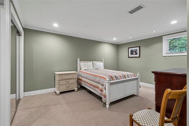 6576 Yacht Club Road, Flowery Branch, GA 30542