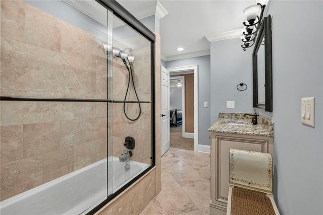 6576 Yacht Club Road, Flowery Branch, GA 30542