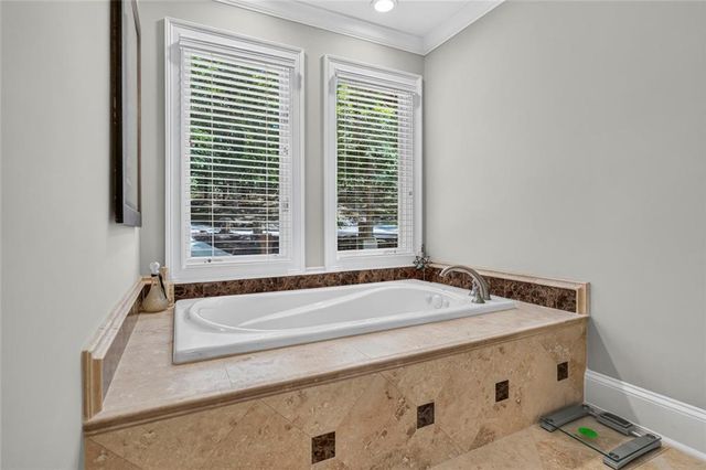 6576 Yacht Club Road, Flowery Branch, GA 30542