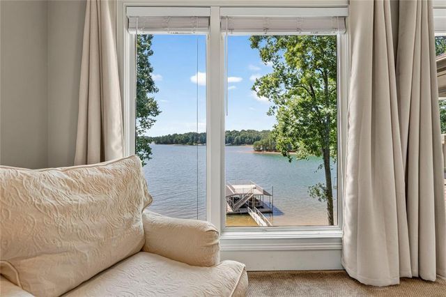 6576 Yacht Club Road, Flowery Branch, GA 30542