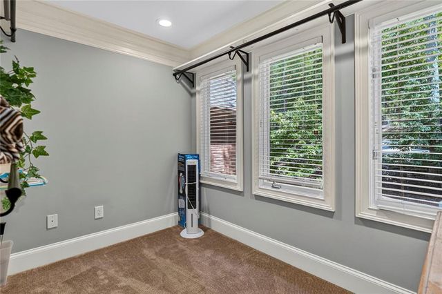 6576 Yacht Club Road, Flowery Branch, GA 30542