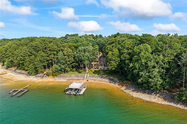 6576 Yacht Club Road, Flowery Branch, GA 30542