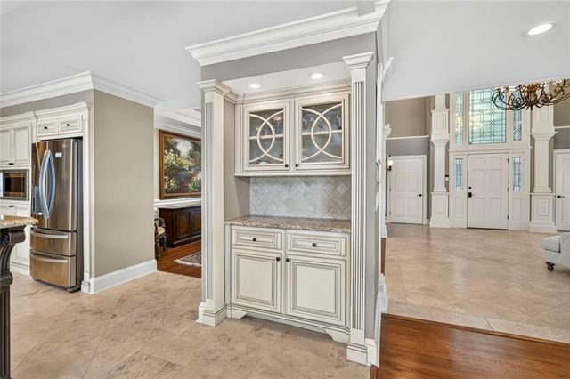 6576 Yacht Club Road, Flowery Branch, GA 30542
