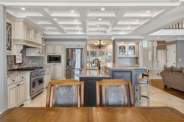 6576 Yacht Club Road, Flowery Branch, GA 30542