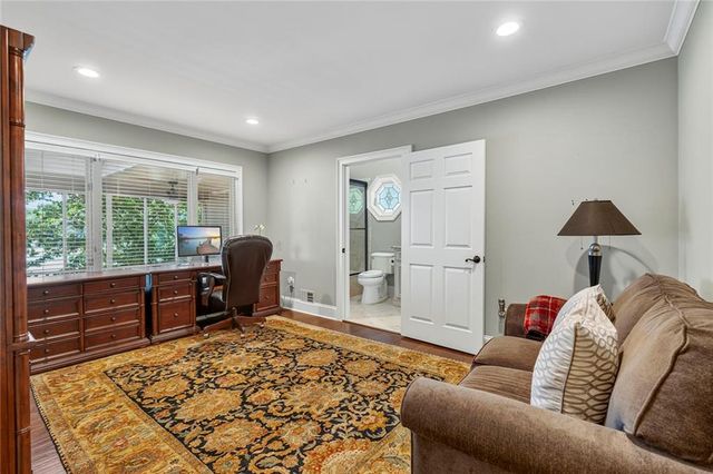 6576 Yacht Club Road, Flowery Branch, GA 30542