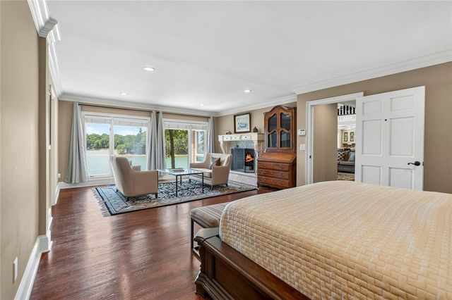 6576 Yacht Club Road, Flowery Branch, GA 30542