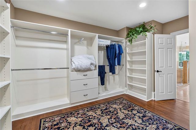 6576 Yacht Club Road, Flowery Branch, GA 30542