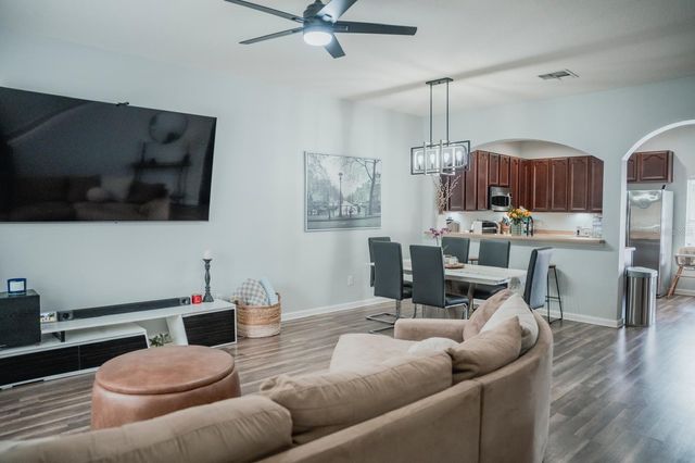 11843 DEER PATH WAY, Orlando, FL 32832