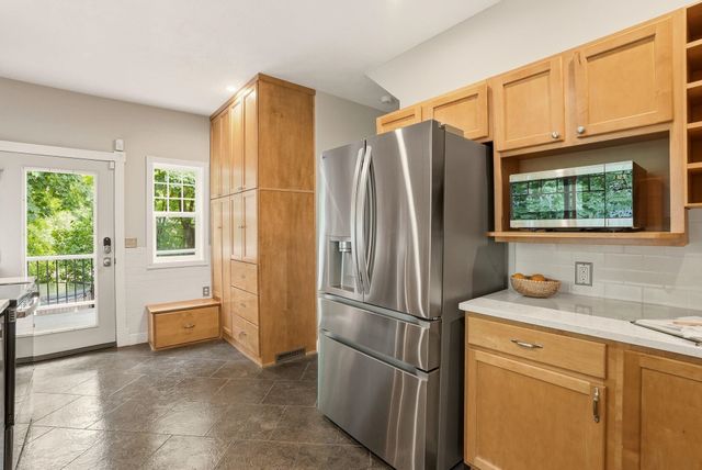214 W 14th Ave, Spokane, WA 99204