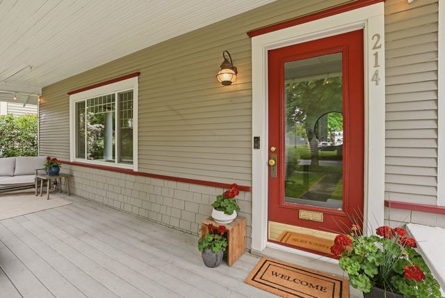214 W 14th Ave, Spokane, WA 99204