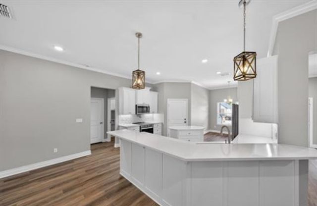 105 W Teal Drive, Troup, TX 75789