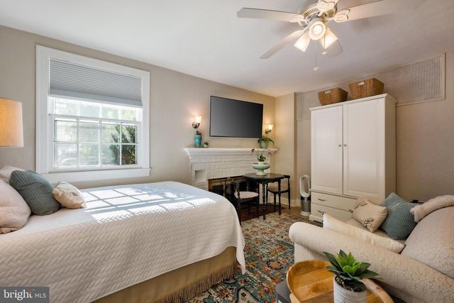 8505 LYNWOOD PL, Chevy Chase, MD 20815