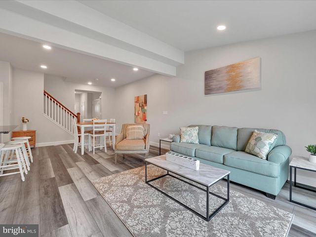 108 STAPLEHILL, Sinking Spring, PA 19608