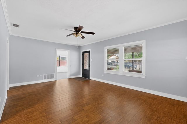 926 S Kennedy Avenue, Tyler, TX 75701