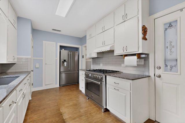 926 S Kennedy Avenue, Tyler, TX 75701