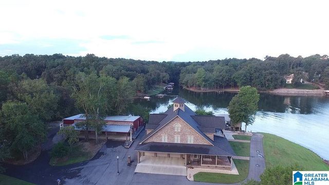 264 KRADLE KOVE, Talladega, AL 35160