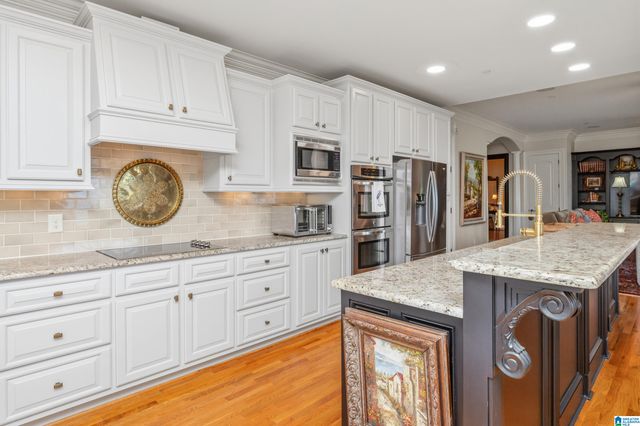 264 KRADLE KOVE, Talladega, AL 35160