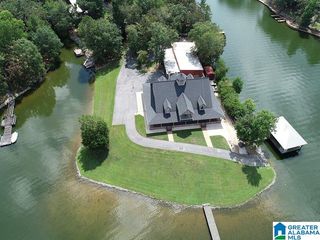 264 KRADLE KOVE, Talladega, AL 35160