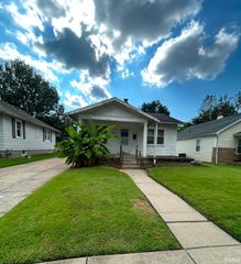 1613 S FARES Avenue, Evansville, IN 47714
