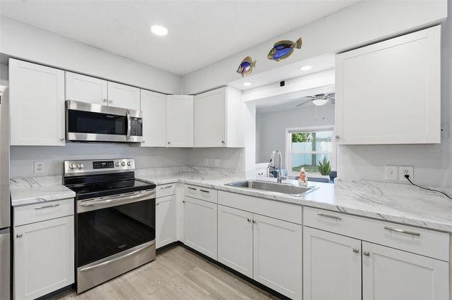 10823 CASA GRANDE AVENUE, Port Richey, FL 34668