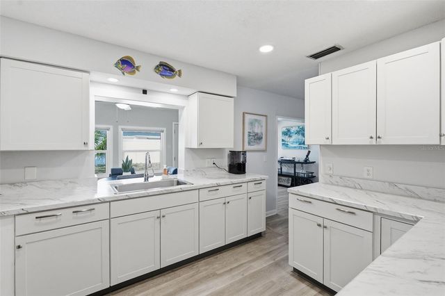 10823 CASA GRANDE AVENUE, Port Richey, FL 34668