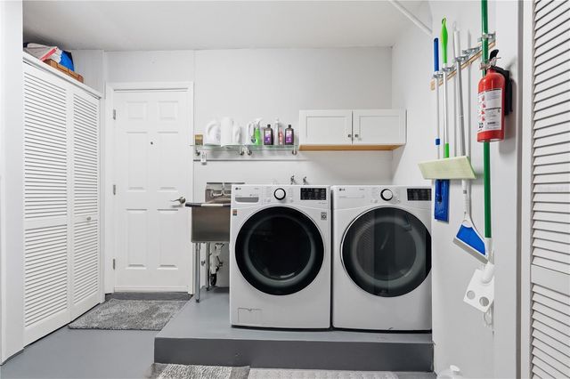 10823 CASA GRANDE AVENUE, Port Richey, FL 34668