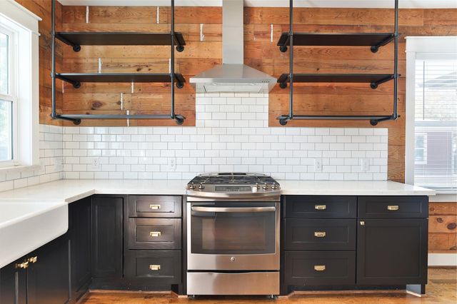 126 2nd Street, Sugar Land, TX 77498