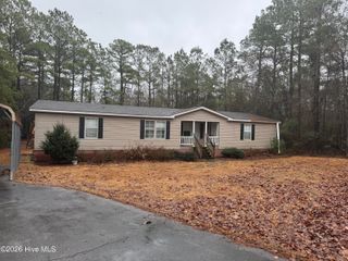 210 Creek Bank Drive, New Bern, NC 28560