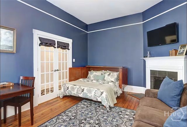 814 Drayton Street, Savannah, GA 31401