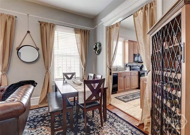 814 Drayton Street, Savannah, GA 31401