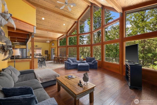42813 Rivers Edge Court, Concrete, WA 98237