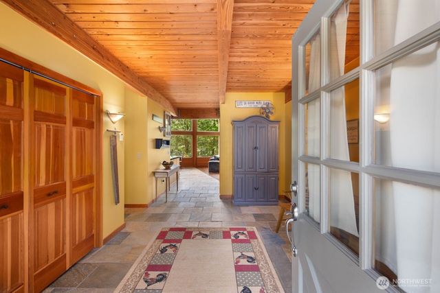 42813 Rivers Edge Court, Concrete, WA 98237