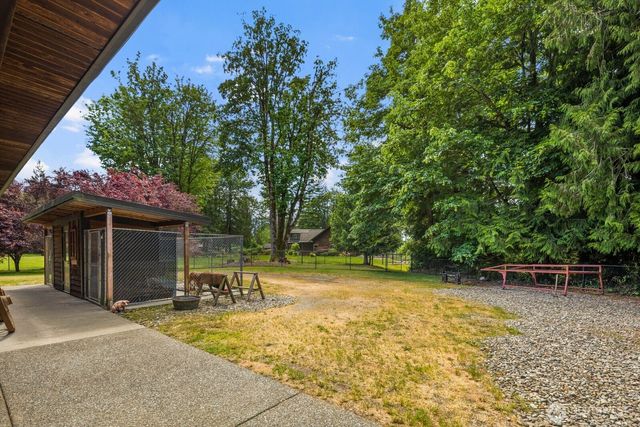 42813 Rivers Edge Court, Concrete, WA 98237