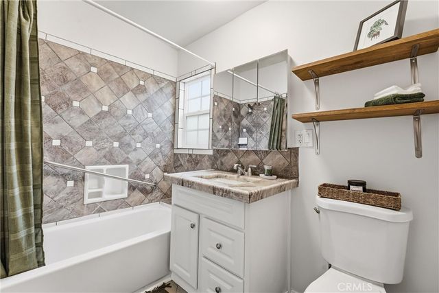 14 Cottonwood Lane, Seal Beach, CA 90740