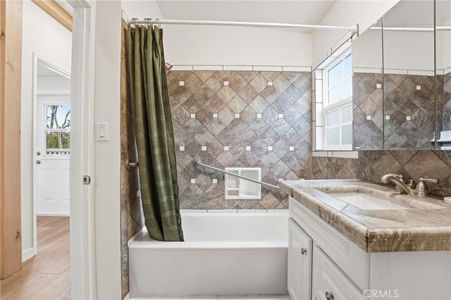 14 Cottonwood Lane, Seal Beach, CA 90740