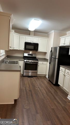 1934 Ivy Glen Drive SE, Smyrna, GA 30082